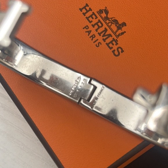 Hermés CLIC H Bracelet GM - Picture 3 of 5